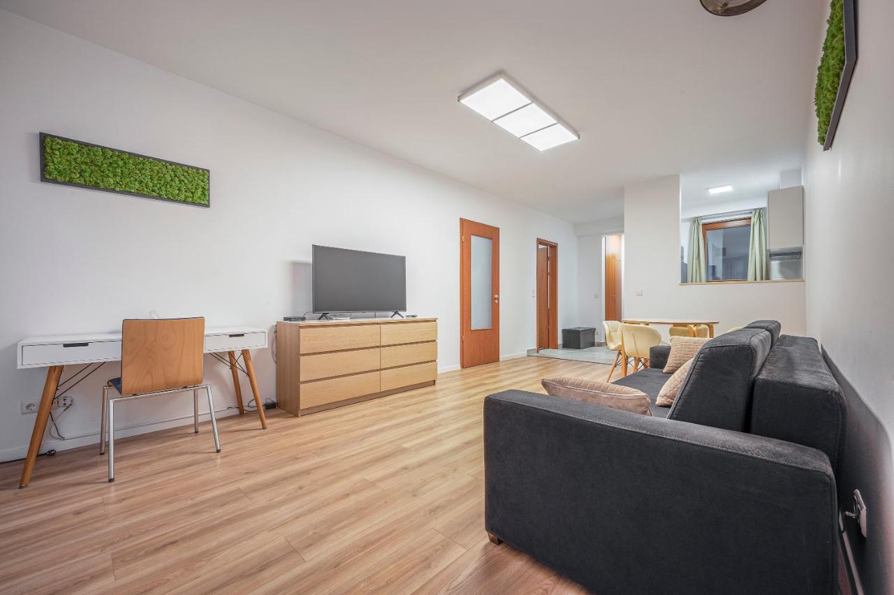 Modern Apartment With Garage Budapest Exterior foto